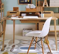 如何創建一個中世紀的現代家庭辦公室