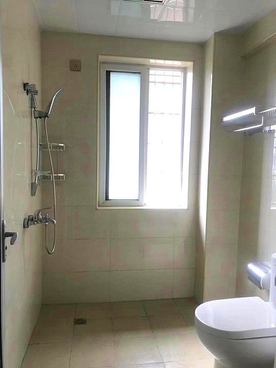 117平米簡歐風格衛生間展示圖片