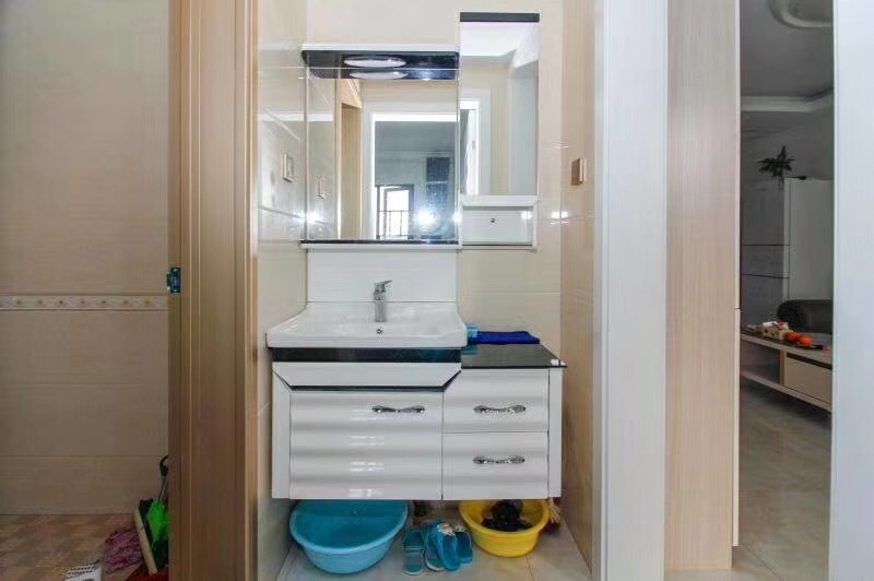 長沙80平米現代簡約風格洗手臺圖片