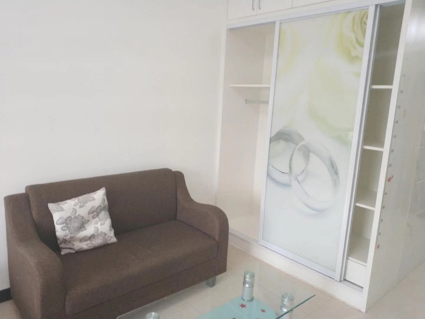 常德南金城80平米現代簡約風格客廳裝飾搭配圖