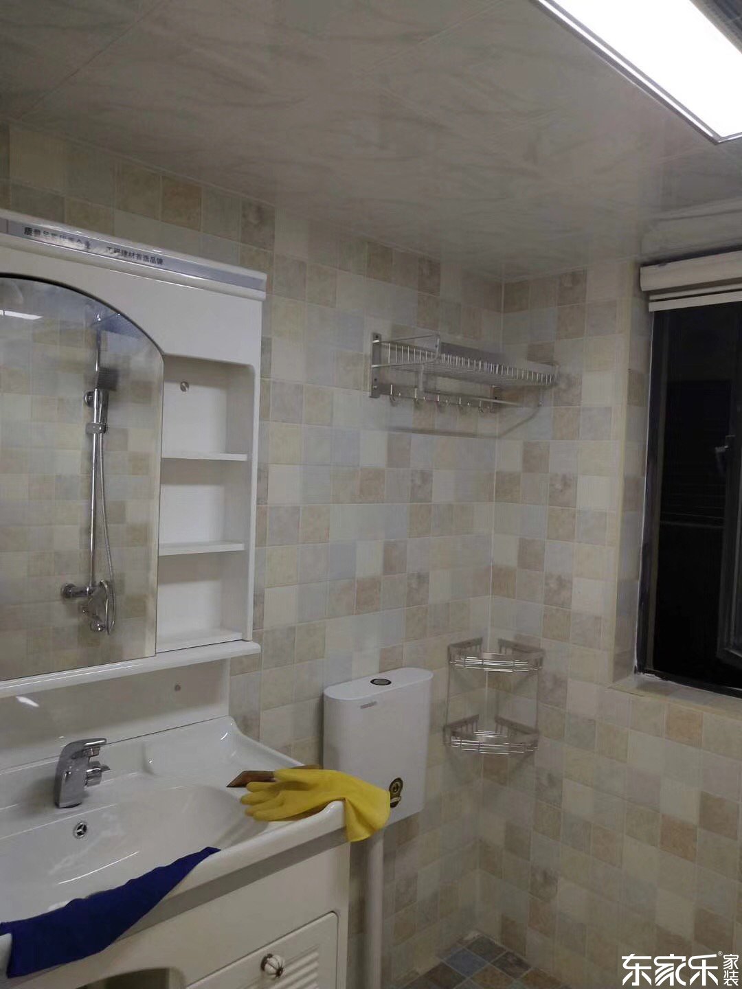 80平米現代簡約風格衛生間裝修效果圖