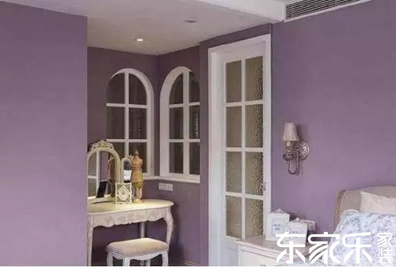 淺粉色的女孩房設計