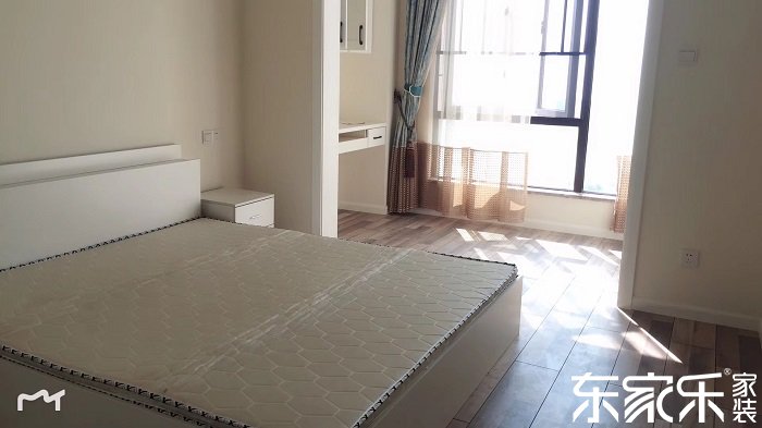 小戶型現代簡約臥室裝修效果圖