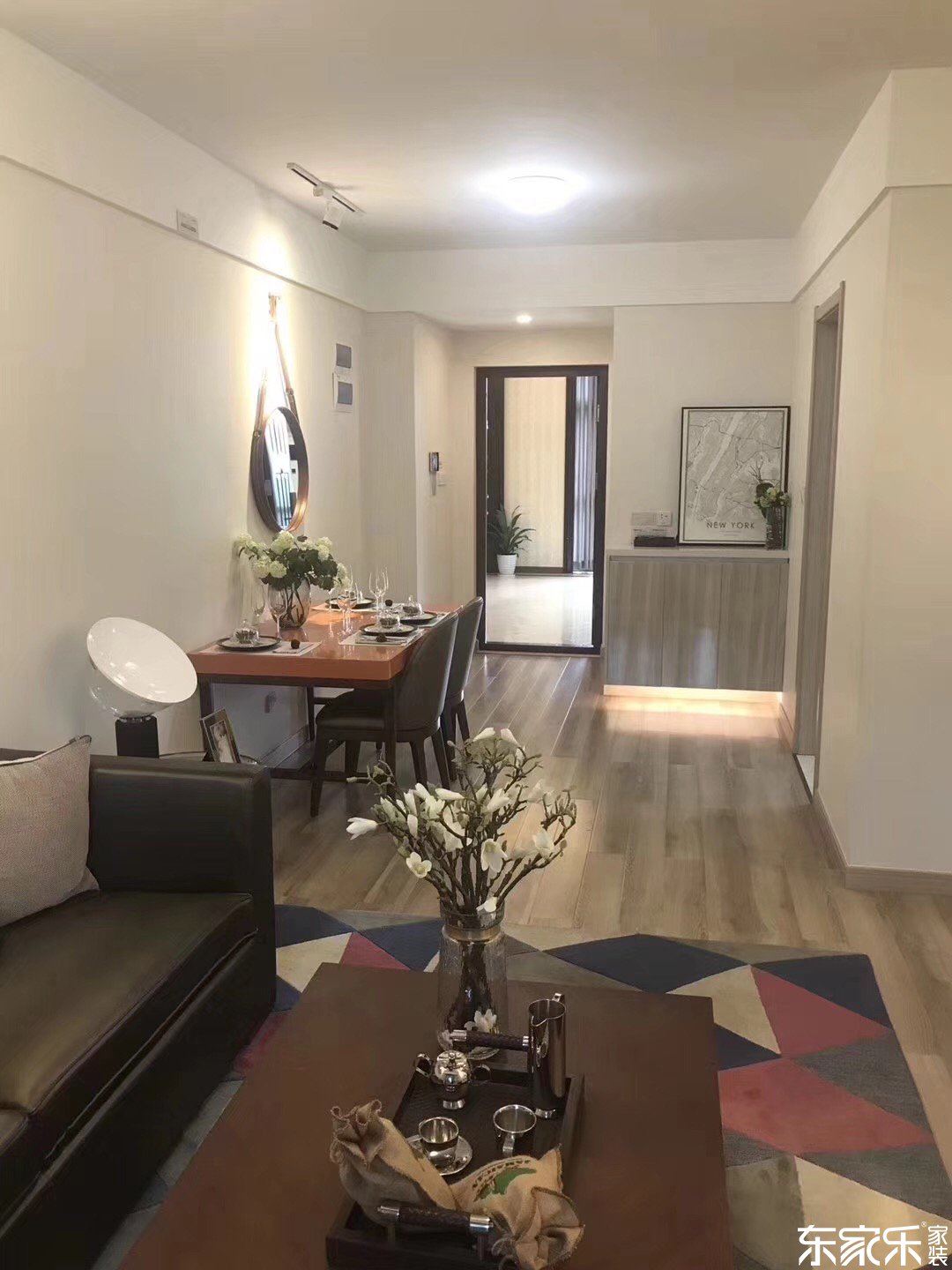 110平北歐現代客廳裝修效果圖