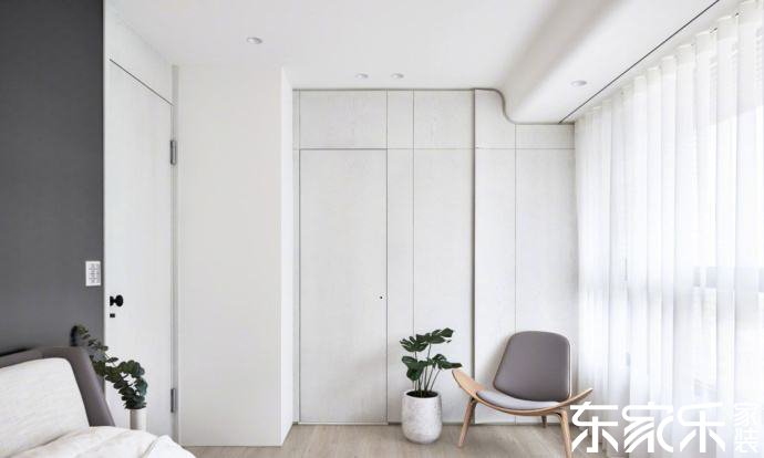 極簡主義風格裝修的房子，多余的亂七八糟雜物放哪兒?